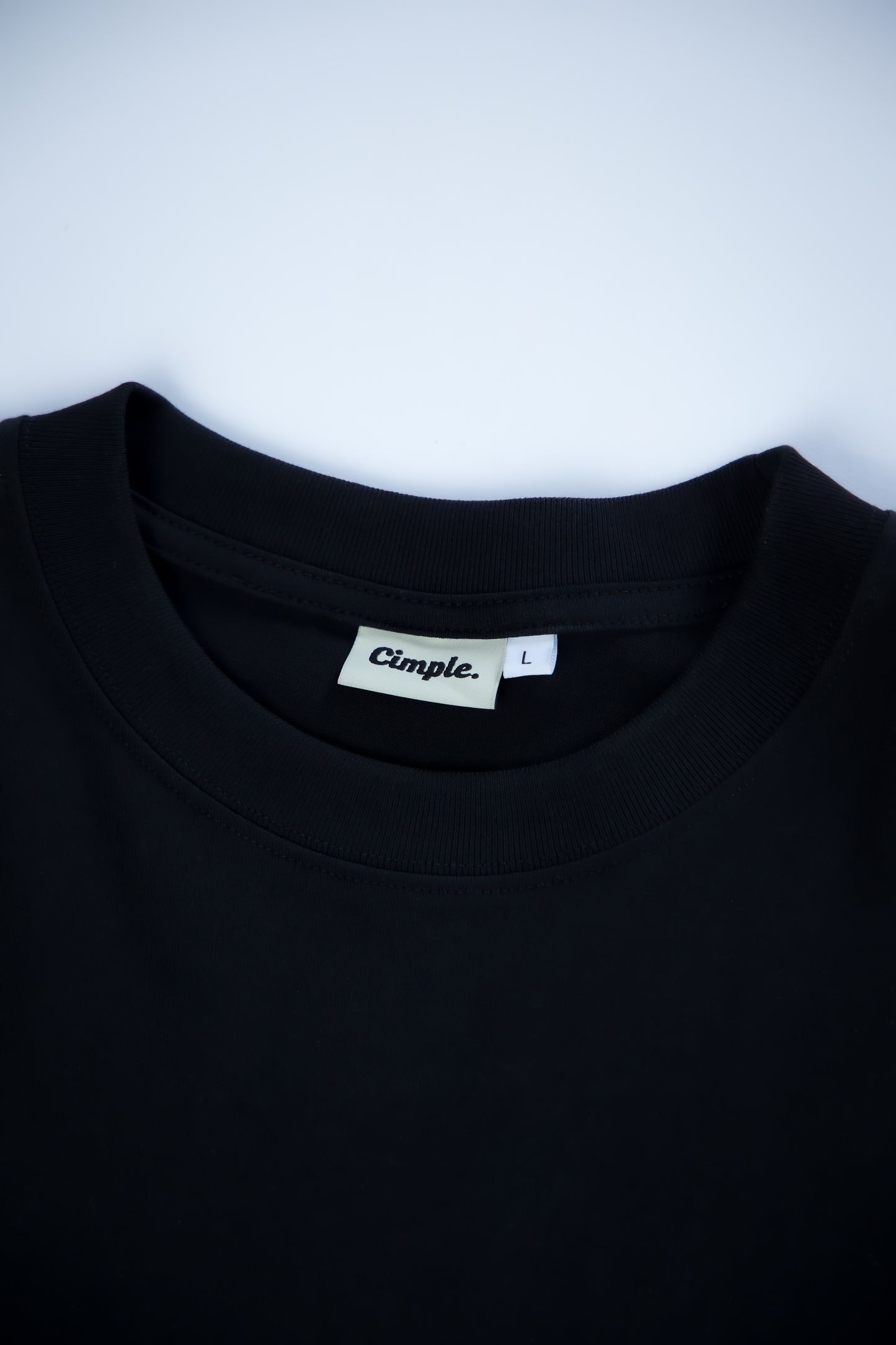 Black Tee