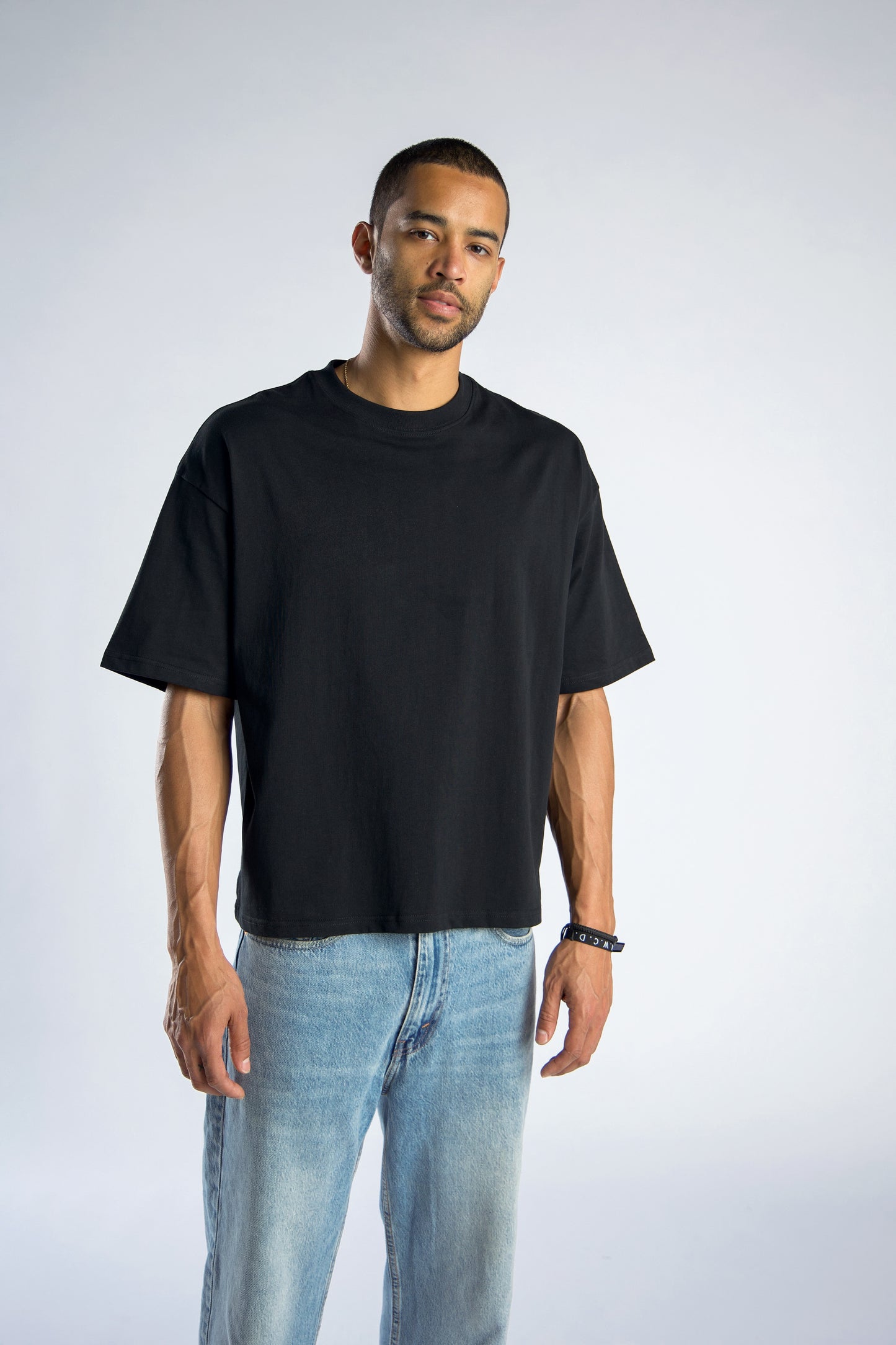 Black Tee